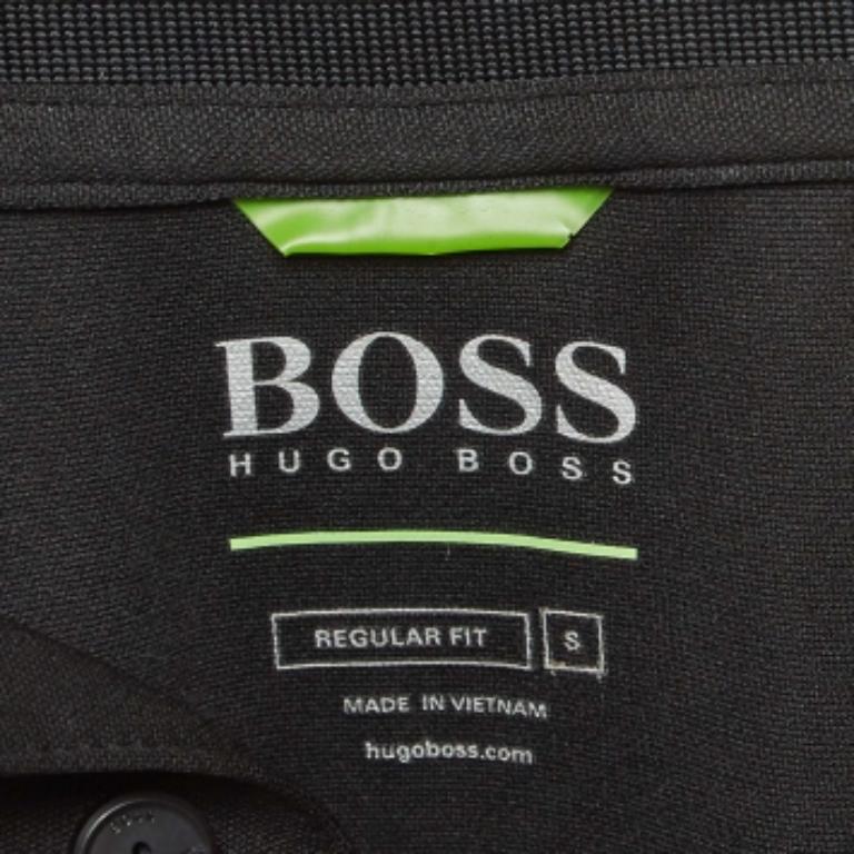 Boss By Hugo Boss - Maglietta Polo in Jersey nera con bordi a contrasto - T S In condizioni buone in vendita a Dubai, Al Qouz 2