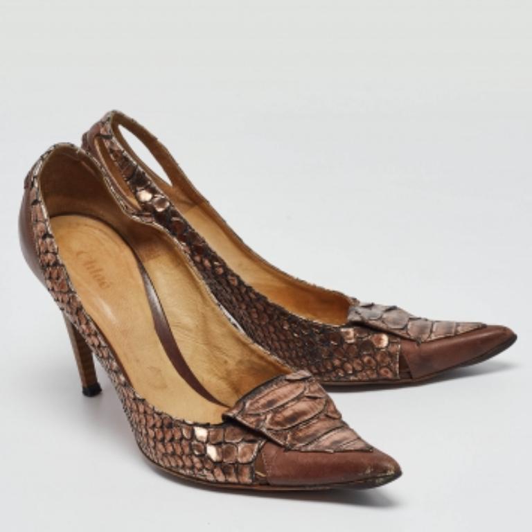 Chloe Metallic Python Leather Pointed Toe Pumps Size 40 For Sale 1
