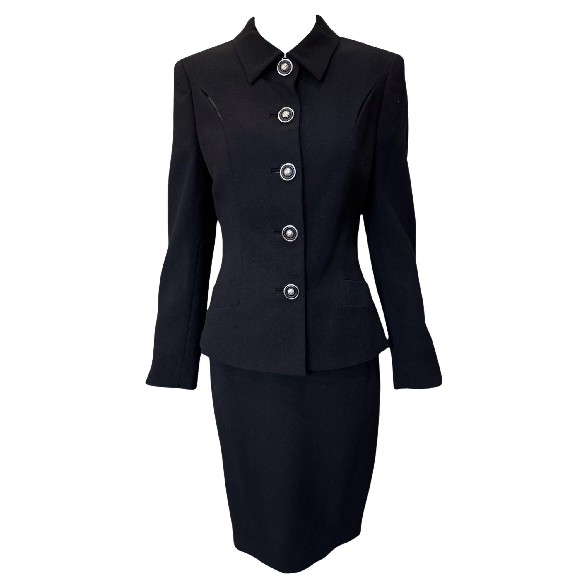 What made Versace so famous?