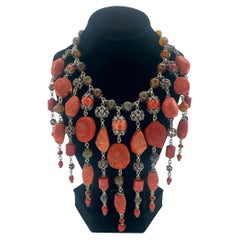 Stephen Dweck Collier à bavette frangée en corail, agate et argent