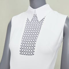 VICTORIA BECKHAM, elfenbeinfarbenes, kurzes Minikleid aus Baumwollmischung mit Gittermuster und Lagen-Latz, Größe UK6 XS