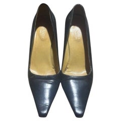 Gucci Black Leather Pointed Toe Pumps Classic Stiletto Heels EU 37 UK 4 US 7