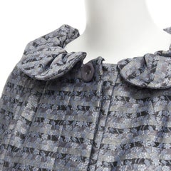 MARC JACOBS Metallic Blauer, geblümter Jacquard-Mantel mit Gürtel vorne XS