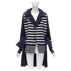 SACAI Cappotto svasato a righe nautiche decostruito con cintura a corsetto staccata JP3 L