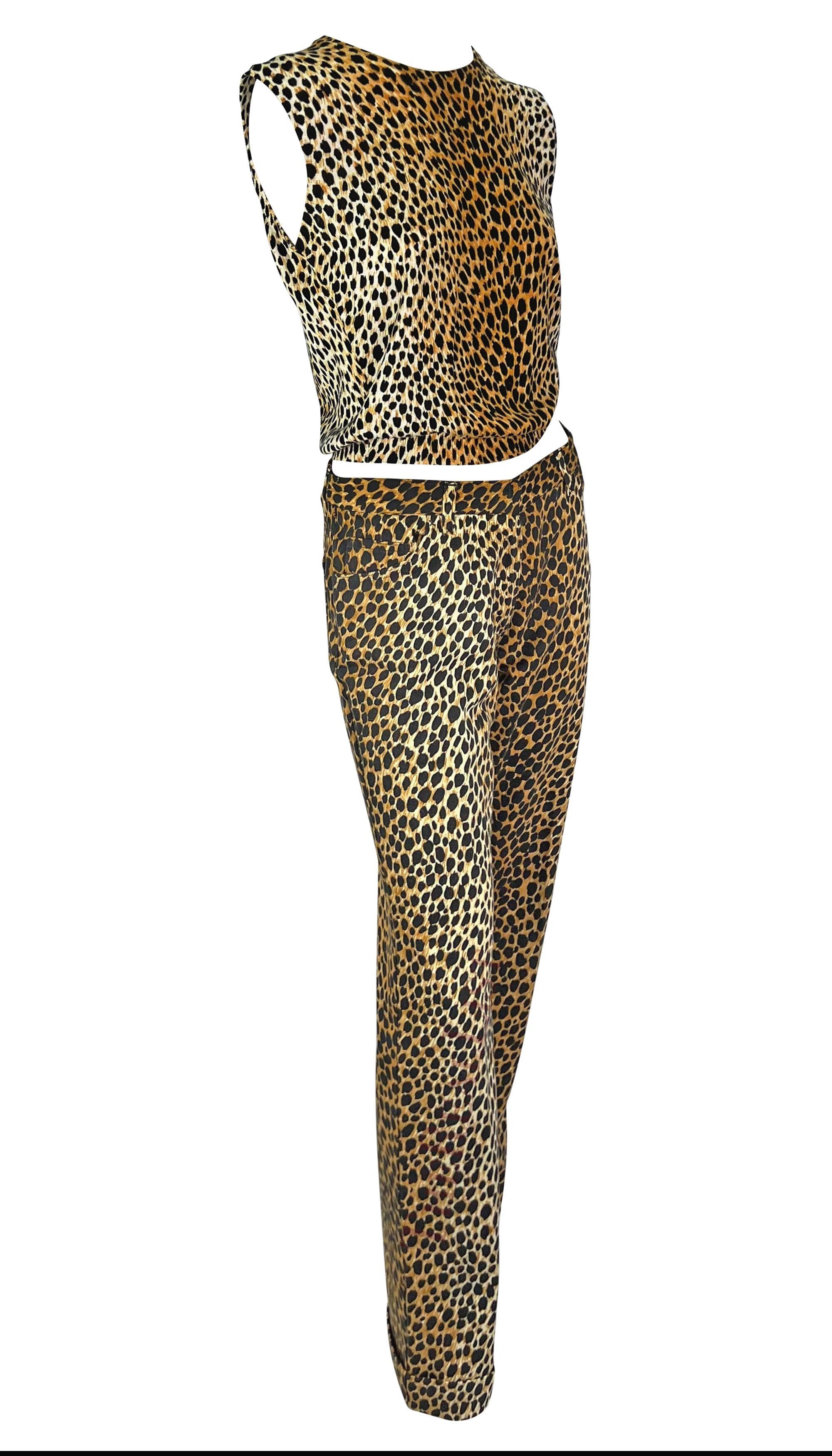 Ensemble deux-pièces gilets et pantalon Y2K imprimé guépard Dolce & Gabbana, fin des années 1990 2