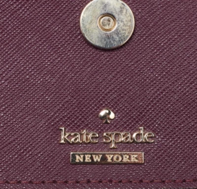 Kate Spade - Borsa a tracolla con patta in pelle borgogna in vendita 2