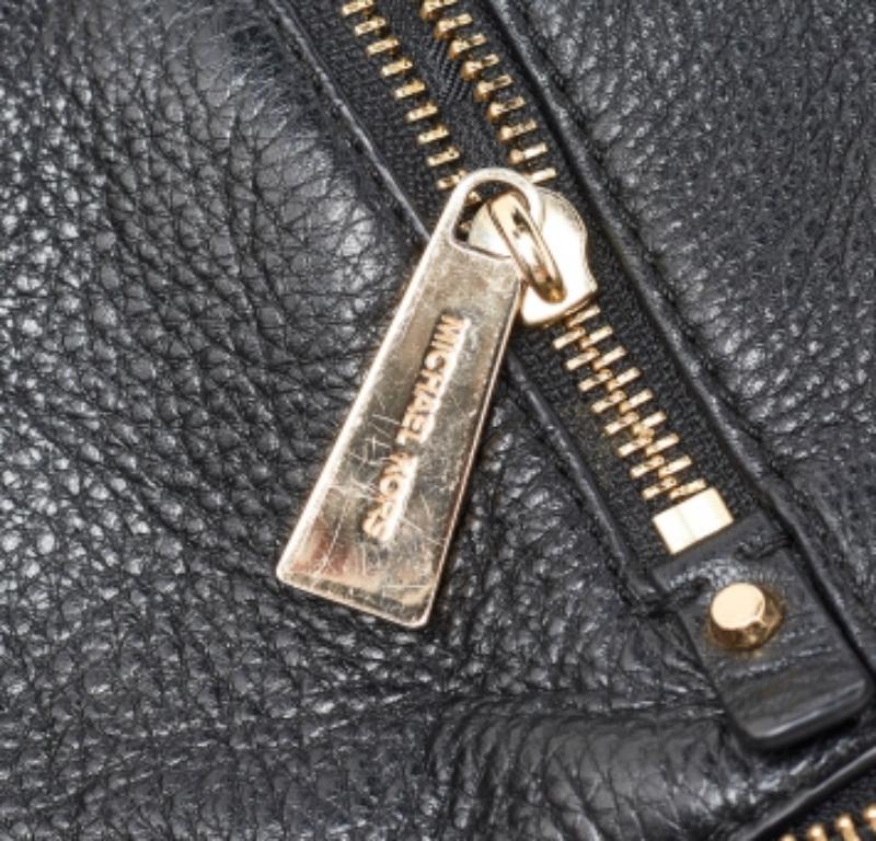 Michael Kors Zaino piccolo Rhea in pelle nera in vendita 2