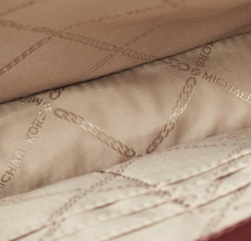 Michael Kors Burgundy Signature Coates Canvas Medium Johara Borsa a manico superiore in vendita 4