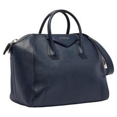Givenchy Marineblaue Medium Antigona Umhängetasche aus Leder Medium