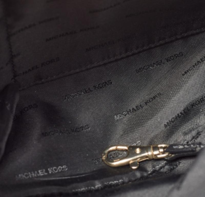 Michael Kors - Sac à main en cuir Saffiano Portia - Noir en vente 4
