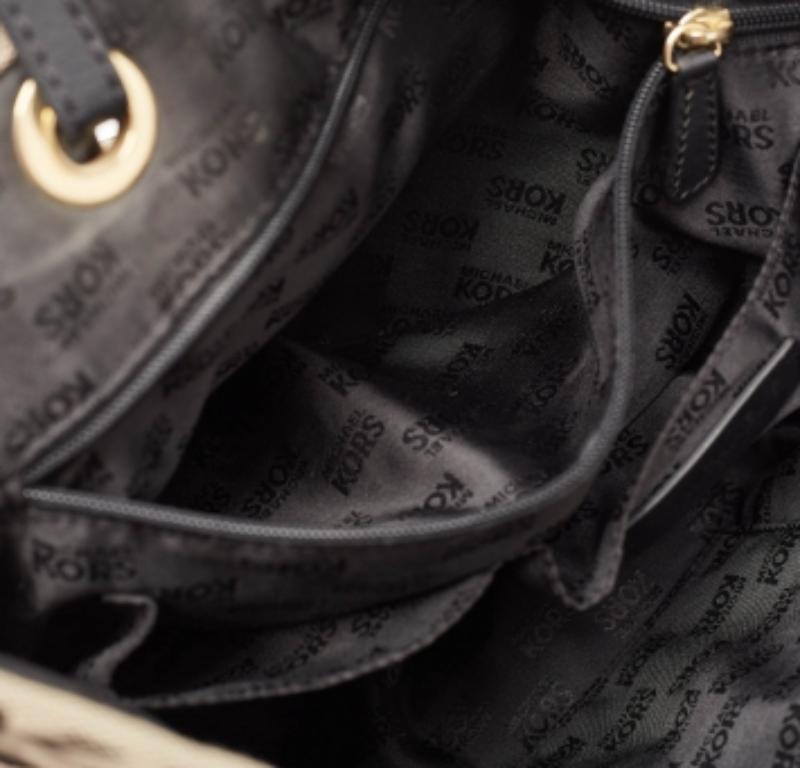 Michael Kors Signature Jet Set Tote en toile et cuir noir/beige en vente 5