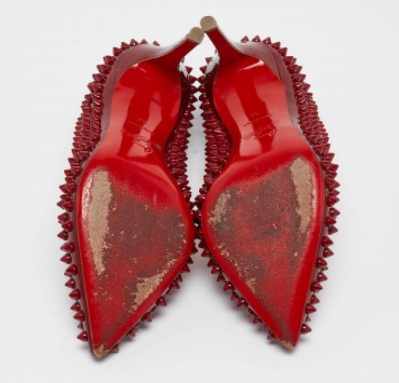 Christian Louboutin Bombas Pigalle de charol rojo oscuro tamaño 36 Marrón en venta