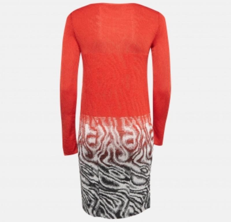 Missoni Rot gemustertes Wollmischung-Strick-Minikleid S im Zustand „Gut“ im Angebot in Dubai, Al Qouz 2