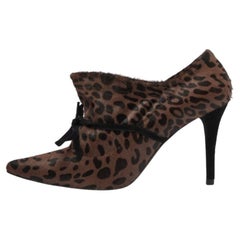 Stuart Weitzman Marrone/Nero con stampa leopardata a punta di stivali taglia 38