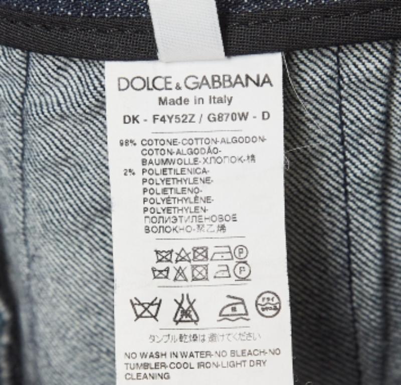 Dolce & Gabbana Falda vaquera bordada de encaje azul S en Bueno estado para la venta en Dubai, Al Qouz 2