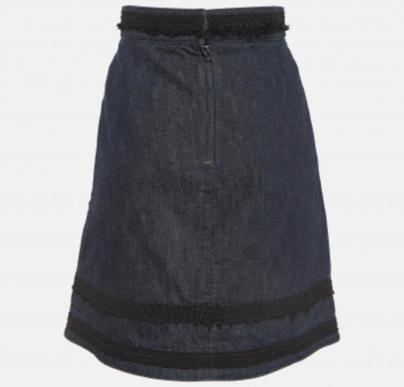 Dolce & Gabbana Falda vaquera bordada de encaje azul S en venta 1