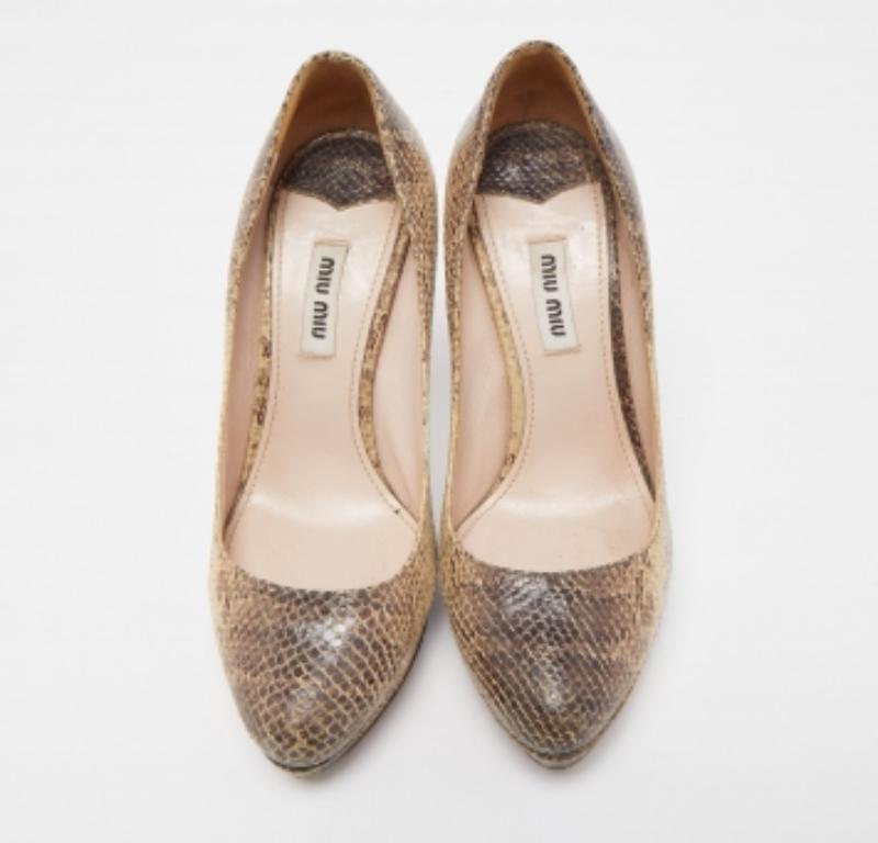 Miu Miu Cream/Brown Snakeskin Embossed Leather Platform Pumps Size 37 For Sale 3