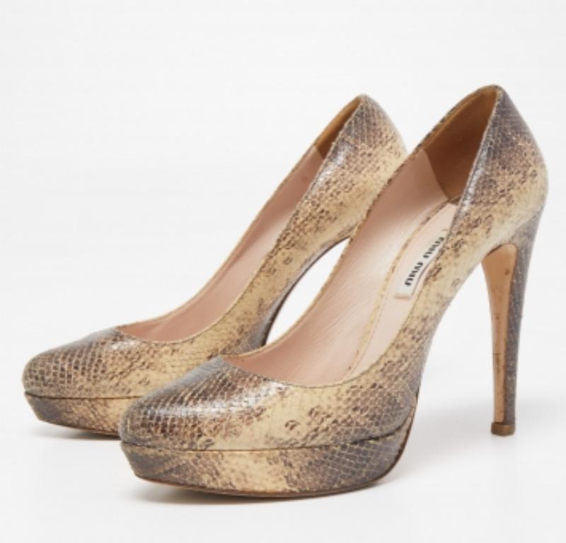 Miu Miu Cream/Brown Snakeskin Embossed Leather Platform Pumps Size 37 For Sale 5