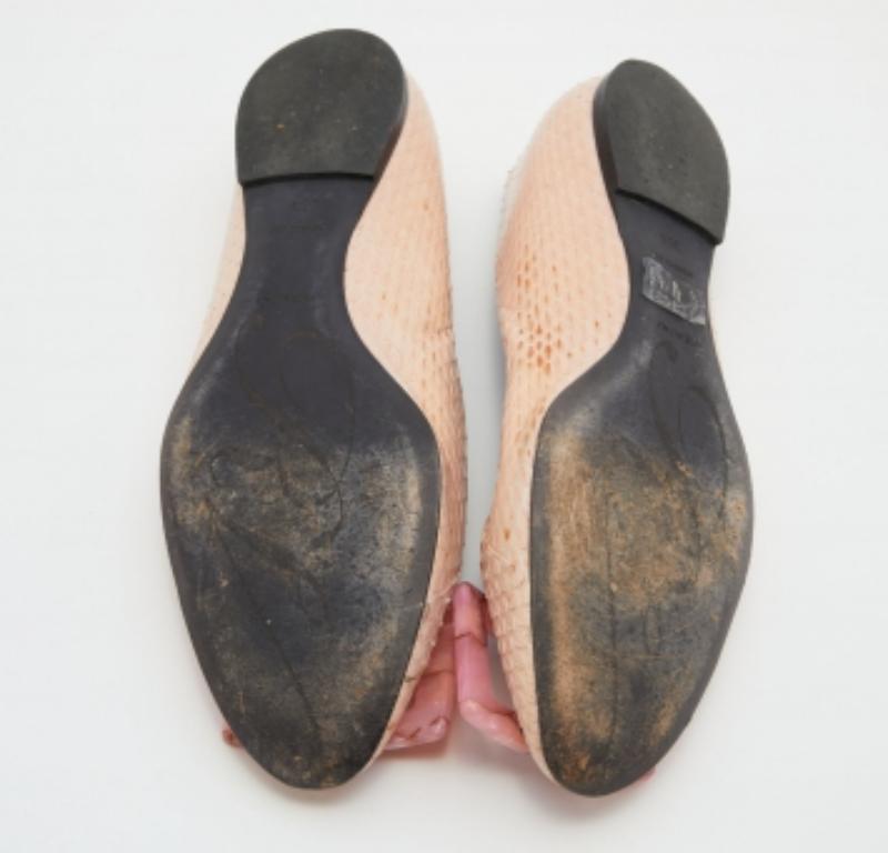 Roger Vivier Beige Python Leder Trompette Ballet Flats Größe 38.5 im Angebot 3