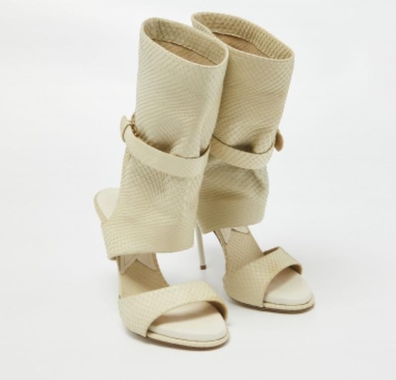 Paul Andrew Cream Snakeskin Cut Out Sandali Misura 37.5 in vendita 1