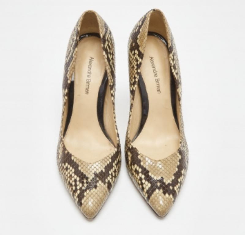 Alexandra Birman Beige/Brown Python Pointed Toe Pumps Size 37.5 In Good Condition For Sale In Dubai, Al Qouz 2