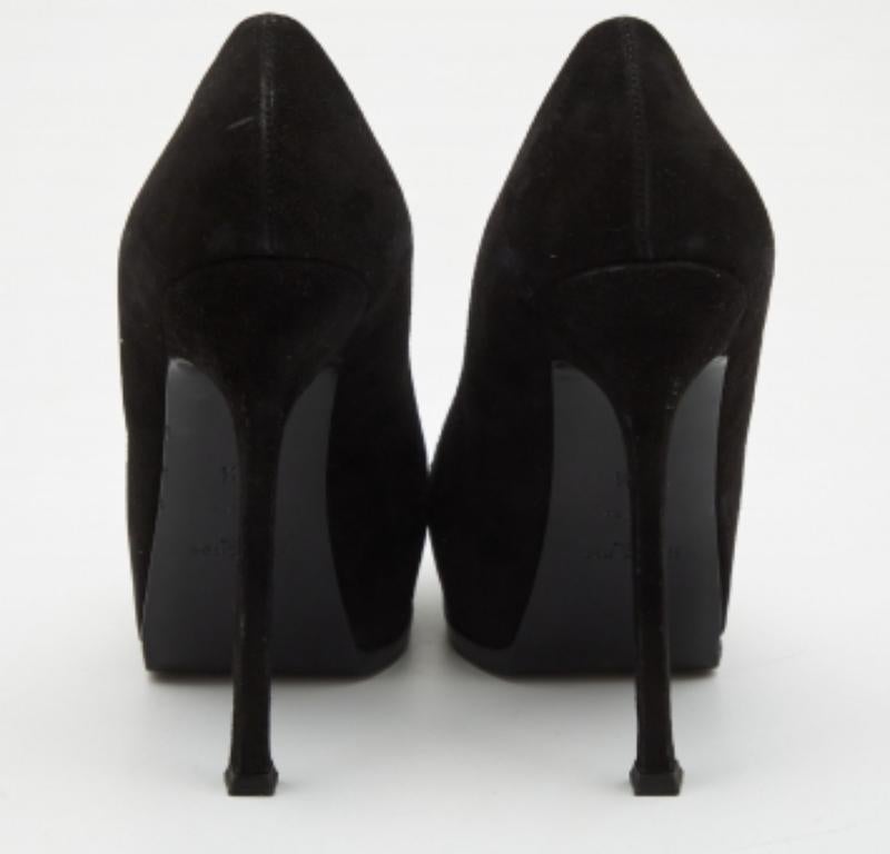 Yves Saint Laurent Noir  Escarpins Tribtoo en peau de serpent et daim Taille 37.5 Bon état - En vente à Dubai, Al Qouz 2
