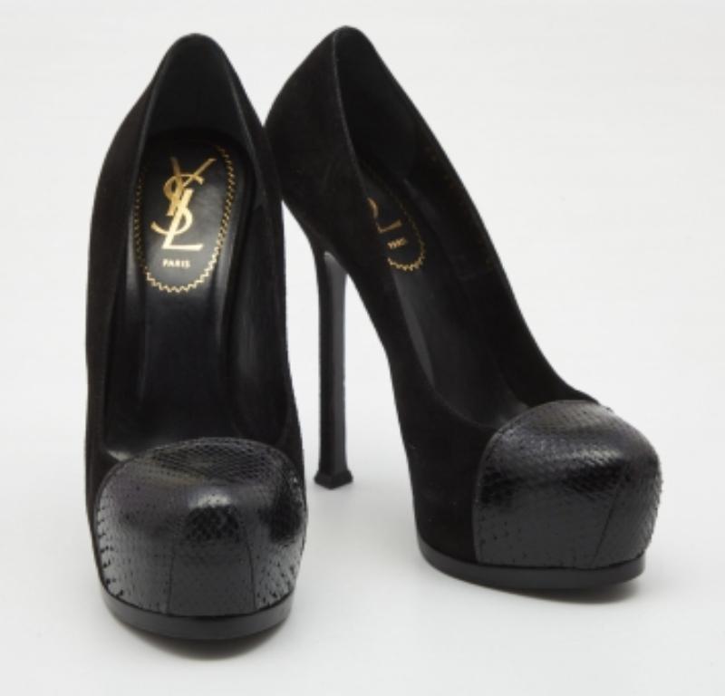 Yves Saint Laurent Noir  Escarpins Tribtoo en peau de serpent et daim Taille 37.5 en vente 1