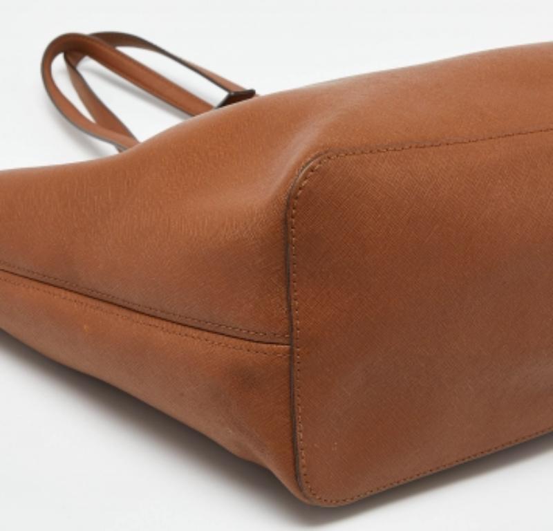 De las mujeres MICHAEL Michael Kors Jet Set de piel marrón  Bolso en venta
