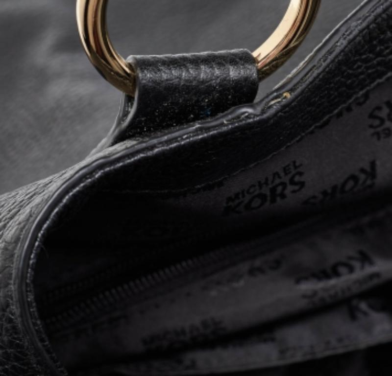 Fourre-tout en cuir noir MICHAEL Michael Kors en vente 3