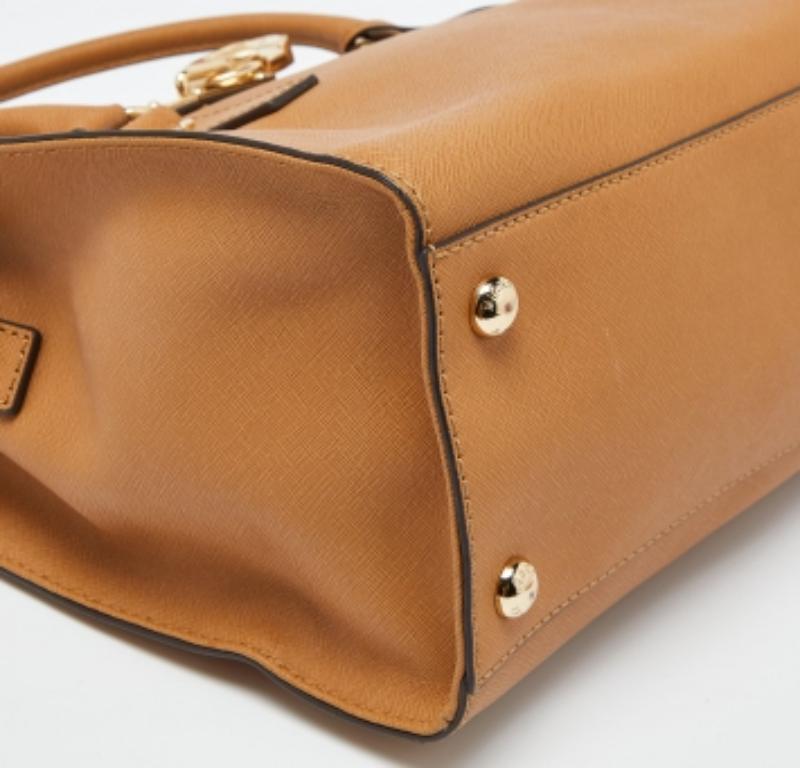 MICHAEL Michael Kors Beige Leder Ost/West Hamilton Tote im Angebot 1