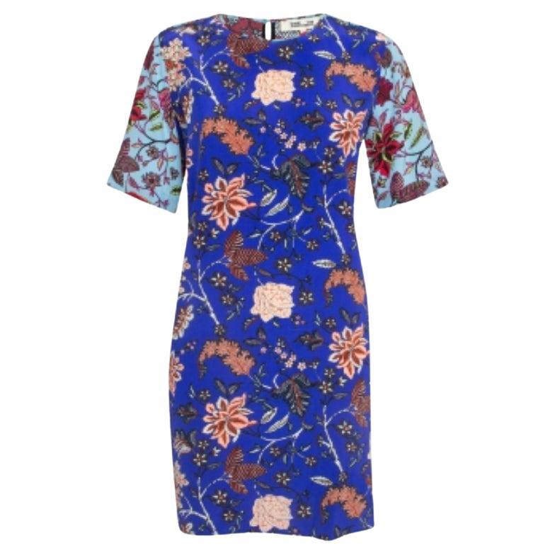 Diane von Furstenberg - Vestito in seta stampata multicolor M. in vendita