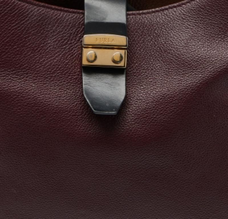 Furla Hobo en cuir et daim multicolore en vente 2