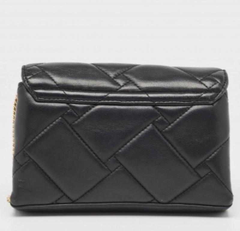 Dkny Pochette a catena Willow in pelle trapuntata nera in vendita 1