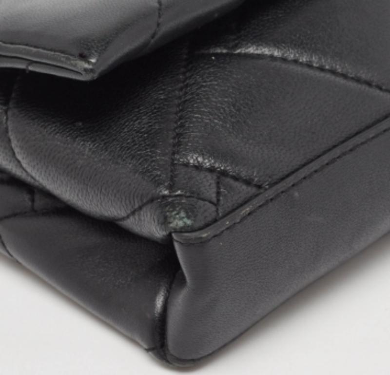 Dkny Pochette a catena Willow in pelle trapuntata nera In condizioni buone in vendita a Dubai, Al Qouz 2
