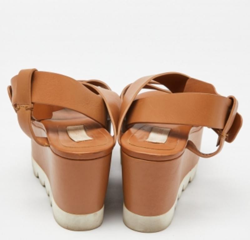 See By Chloe Cuir marron  Sandales à semelles compensées et à plateforme Taille 37 en vente 1
