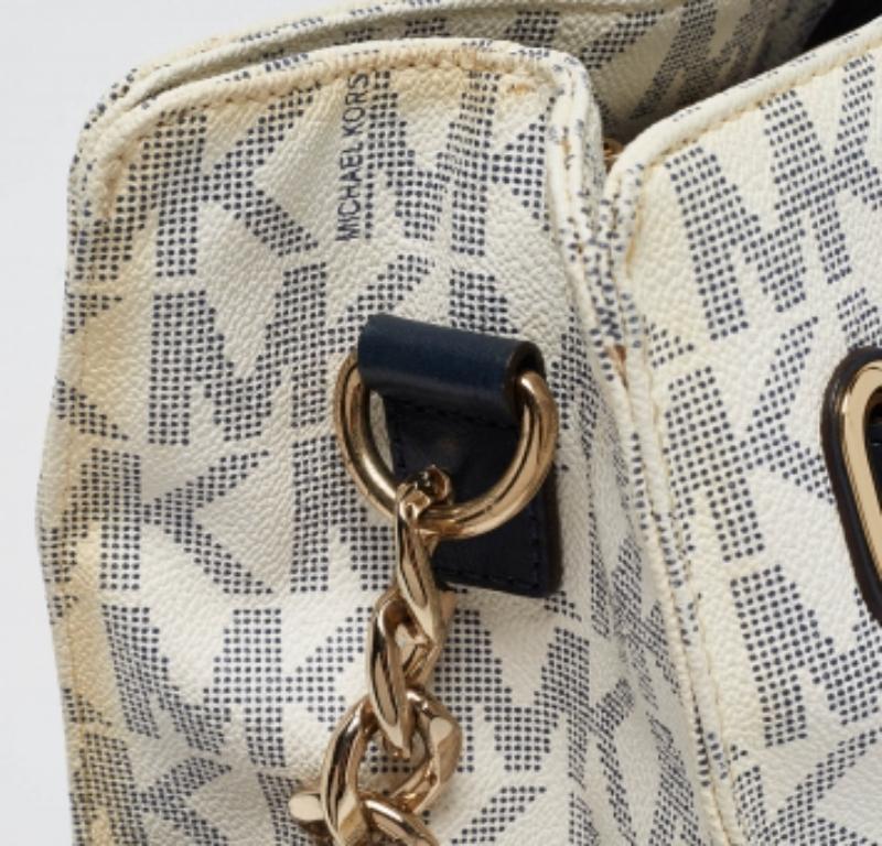 Michael Michael Kors Tote in tela rivestita bianca/blu, East West Hamilton in vendita 3