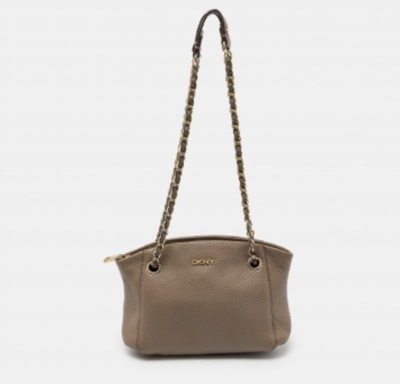 DKNY Borsa a tracolla con catena in pelle beige in vendita 2