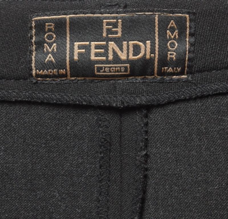 Fendi Jeans Vintage Schwarzer Krepp-Bleistiftrock L im Angebot 1