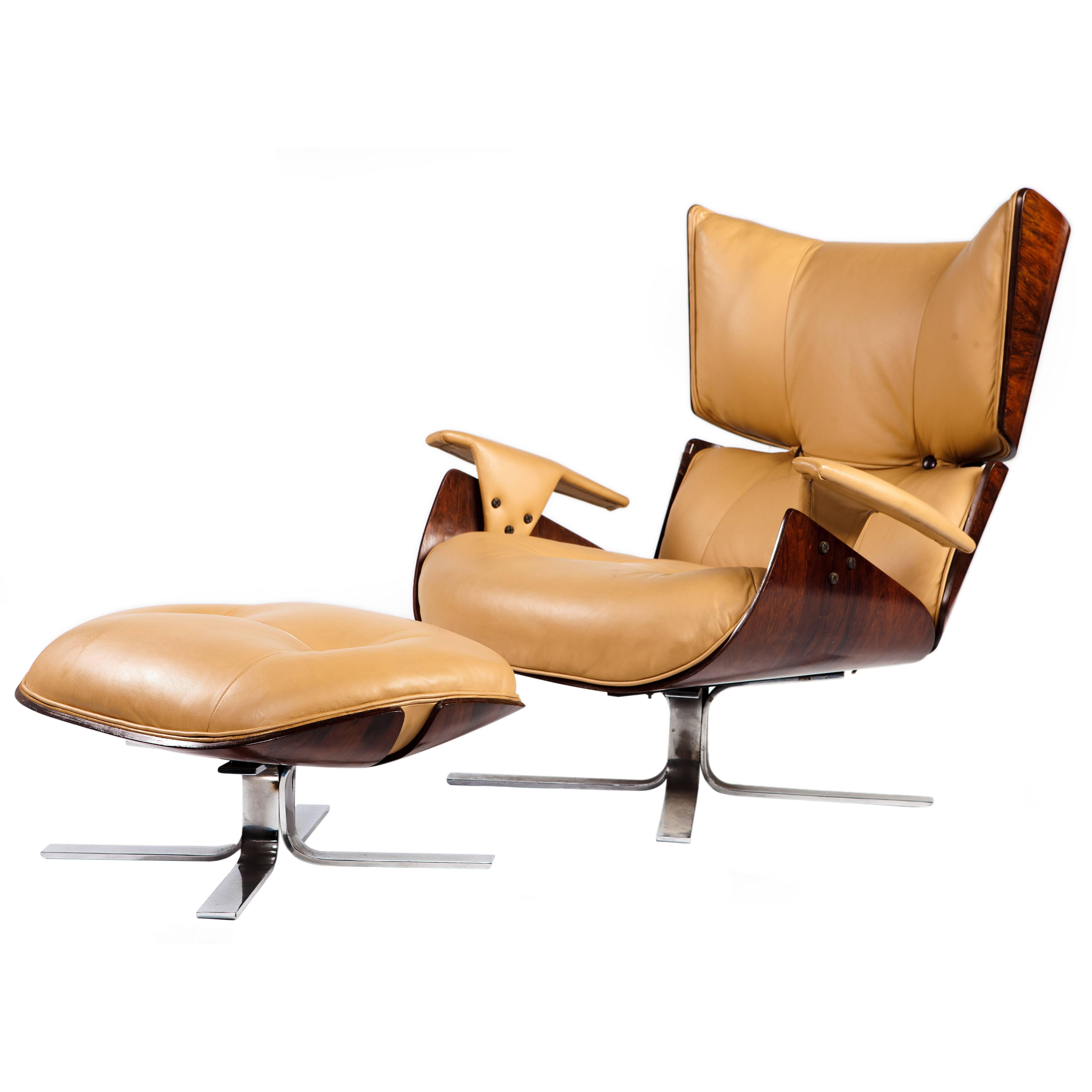 "Paulistana" Mid-Century Modern Lounge Chair and Ottoman by Jorge Zalszupin For Sale