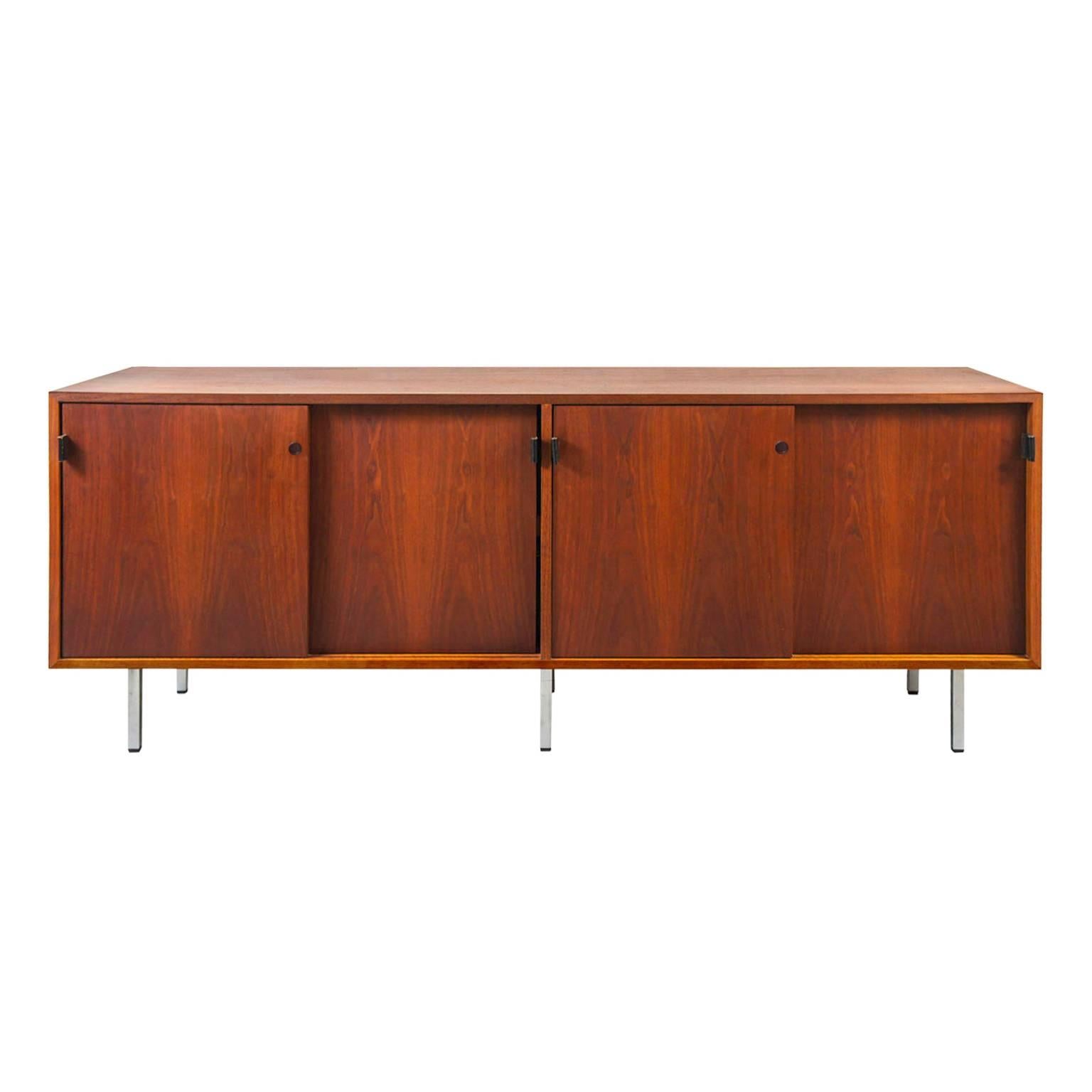 Florence Knoll Credenza in Walnut