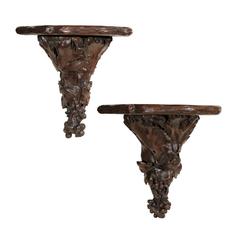 Pair of German 19th Century Black Forest Wooden Brackets with Foliage Carving