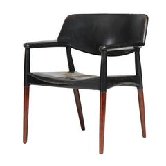 Armchair by Ejner Larsen & Aksel Bender Madsen 2