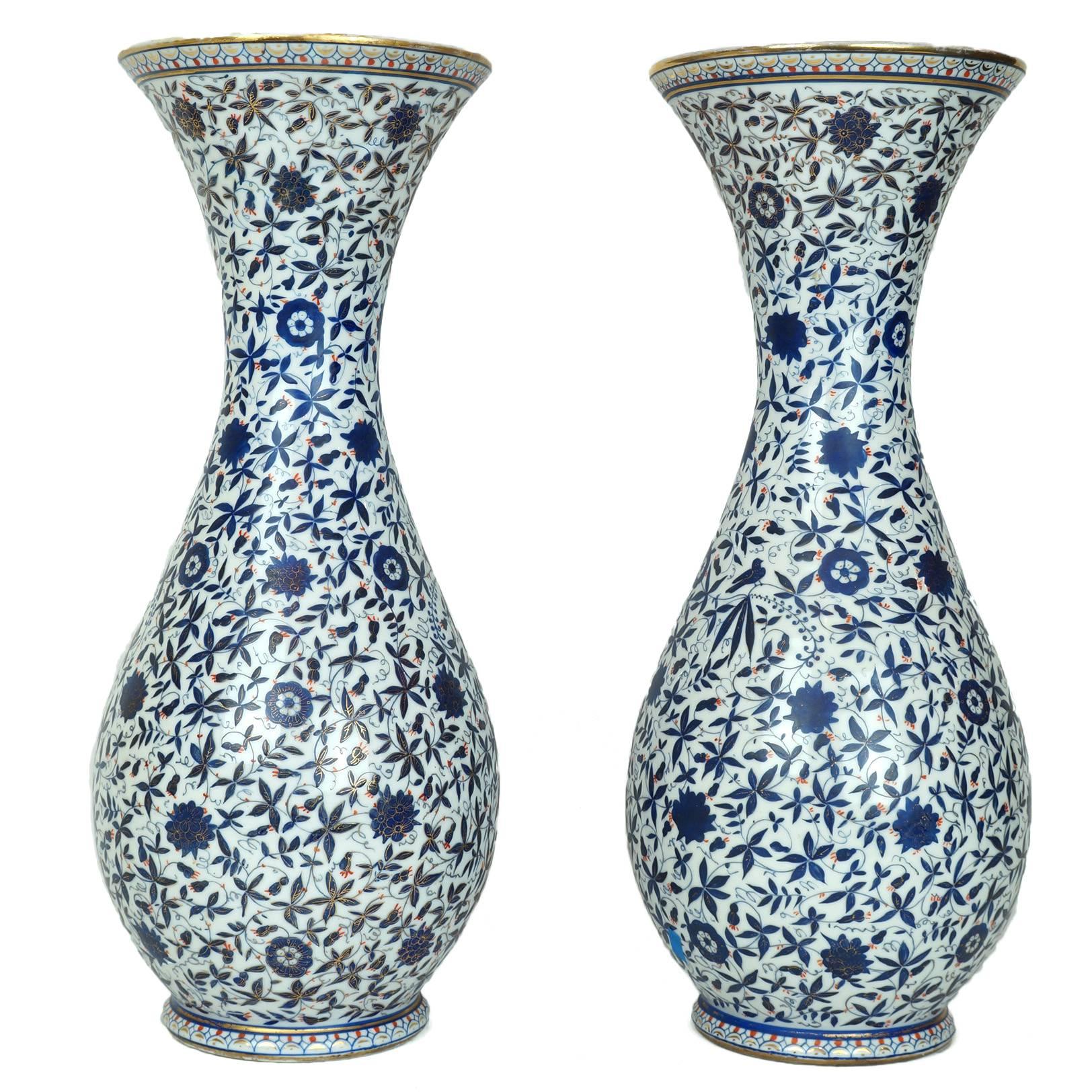 Beautiful Pair of Turkish Iznik Design Blue and White Porcelain Flower Vases