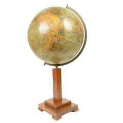 Globe pPublié dans les années 1930 par Columbus Erdglobus