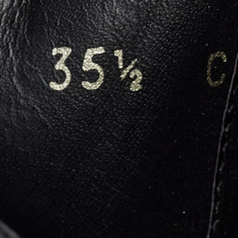 Gucci, stivali in pelle nera con fibbia a metà polpaccio misura 35,5 in vendita 3