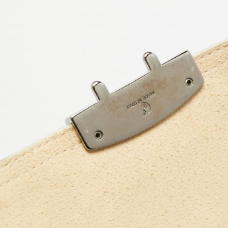 Furla Flap Satchel in pelle e gomma bianca e nera in vendita 3