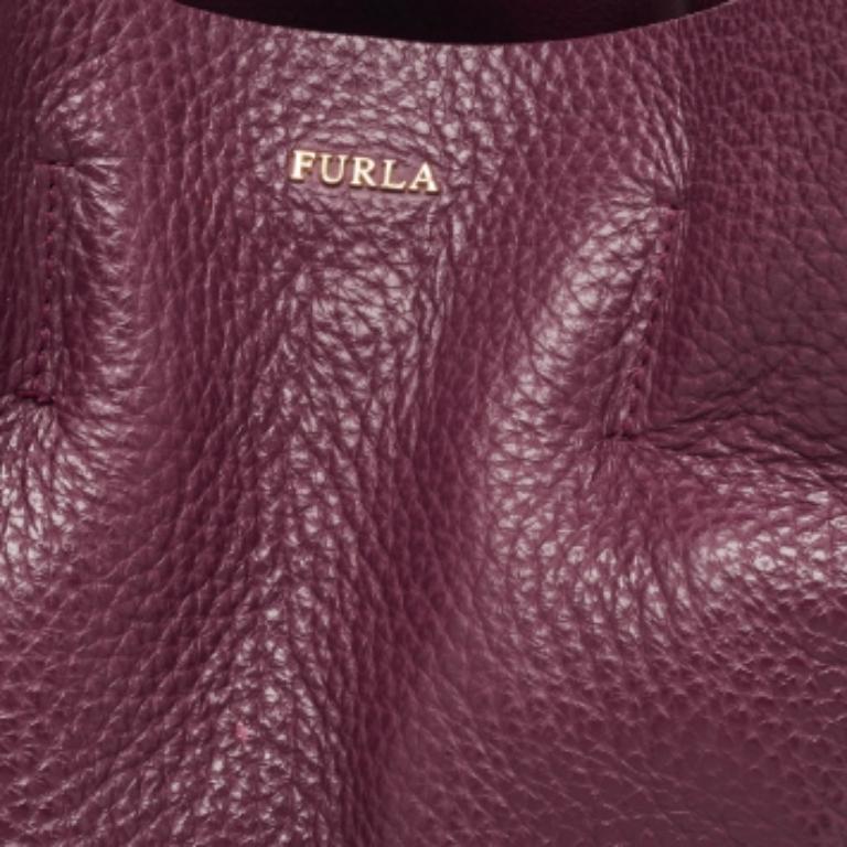 Furla Borsa media in pelle di Capriccio borgogna e ciottoli in vendita 1