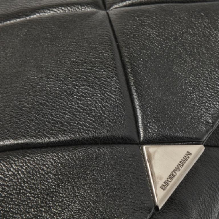 Emporio Armani Borsa a tracolla in ecopelle trapuntata nera Noelle Flap in vendita 5
