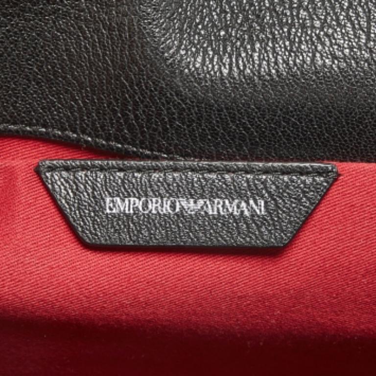 Emporio Armani Borsa a tracolla in ecopelle trapuntata nera Noelle Flap in vendita 2