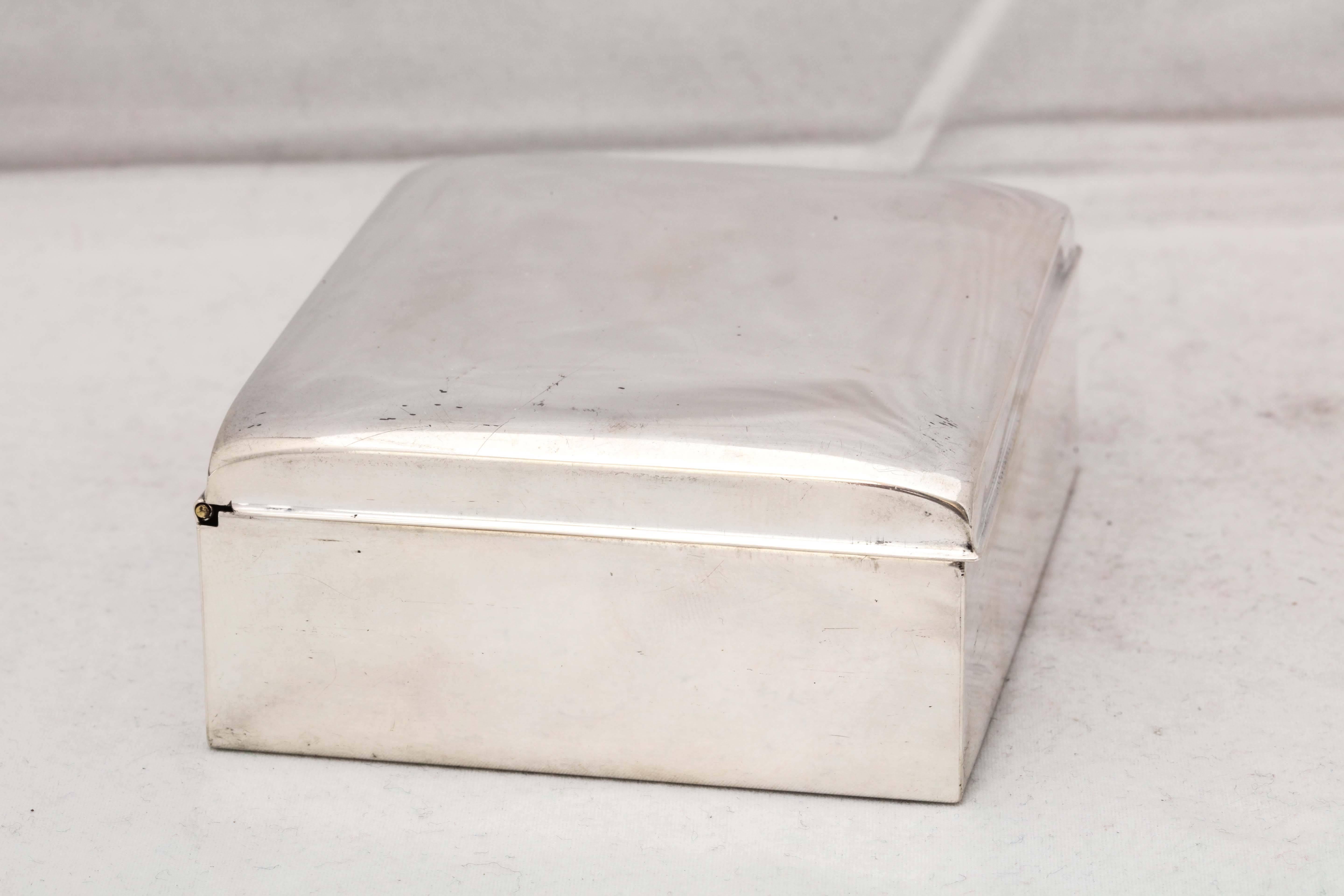 Art Deco Sterling Silver Table Box with Hinged Lid In Excellent Condition In New York, NY